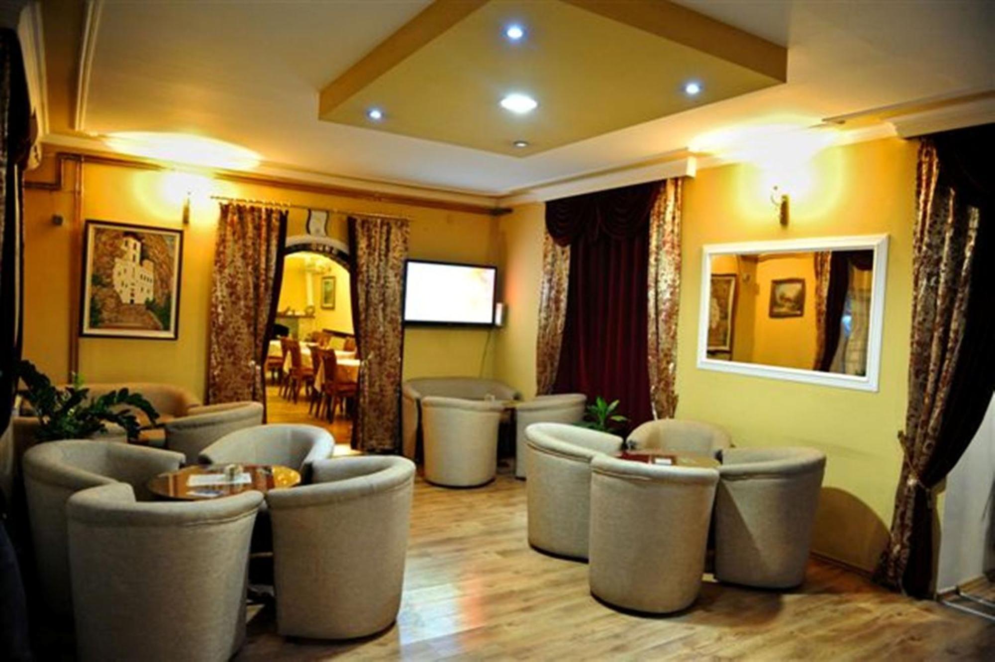 Hotel Evropa بودغوريتْسا المظهر الخارجي الصورة